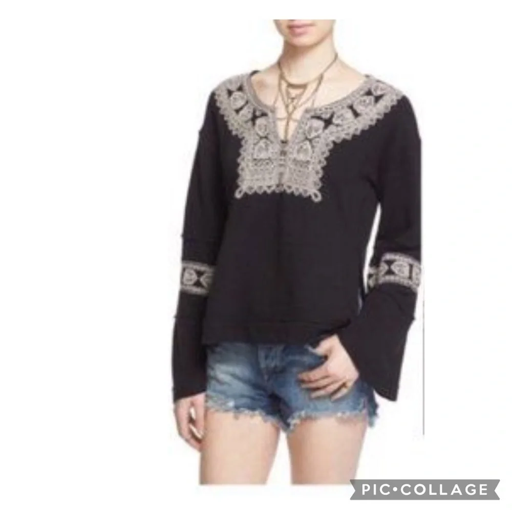 Free People Santa Maria Boho Embroidered Knit Pull-Over Top Size XS